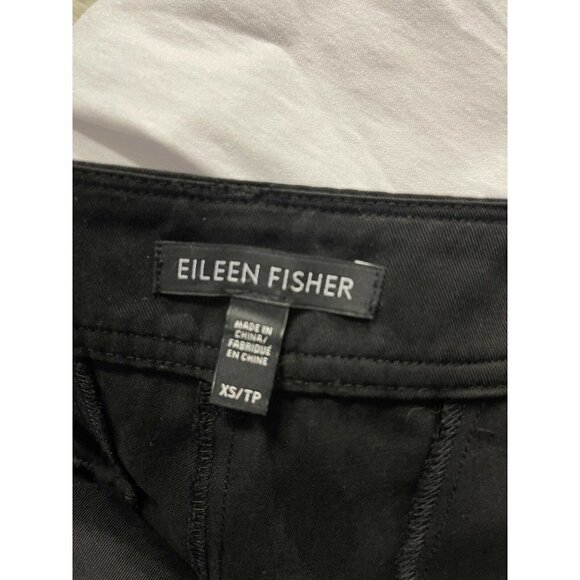 Eileen Fisher XS Bermuda Shorts Black Tencel Walking Flat Front Soft Staple - Picture 10 of 11